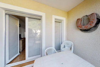 Studio-avec-terrasse-en-bord-de-mer-Hyeres-83-02252019_142932