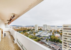 Vente Appartement Toulon avec Vue Mer - Agence Immobilière Toulon - Vue MER Toulon - Agent Immobilier Toulon - Visite Virtuelle Immobilier Toulon - Estimation Immobilière Toulon