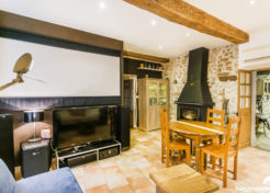 Vente maison à vendre avec jardin à Esparron sur Verdon - Agence Immobilière à Esparron sur Verdon Happyssimmo Haut-Var - Estimation Immobilière Esparron sur Verdon Happyssimmo Haut-Var - Villa for sale in Provence - Happyssimmo Haut-Var