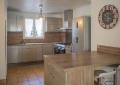 Villa à Vendre avec piscine Agence Immobilière Brignoles - Happyssimmo Brignoles - Maison avec jardin à vendre - Agences Immobilières Brignoles - Agence Immobiliere Brignoles 83 -