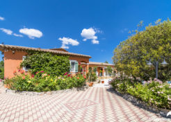 Vente Villa avec jardin et piscine à sillans-la-cascade - 83690 - Agence Immobilière Sillans la cascade Happyssimmo - Estimation Immobilière Sillans la Cascade - Maison Villa à Vendre Sillans la cascade - Villa for sale in provence - Luxury Villa in Provence with pool