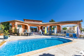 Vente Villa avec jardin et piscine à sillans-la-cascade - 83690 - Agence Immobilière Sillans la cascade Happyssimmo - Estimation Immobilière Sillans la Cascade - Maison Villa à Vendre Sillans la cascade - Villa for sale in provence - Luxury Villa in Provence with pool