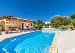 Vente Villa avec jardin et piscine à sillans-la-cascade - 83690 - Agence Immobilière Sillans la cascade Happyssimmo - Estimation Immobilière Sillans la Cascade - Maison Villa à Vendre Sillans la cascade - Villa for sale in provence - Luxury Villa in Provence with pool
