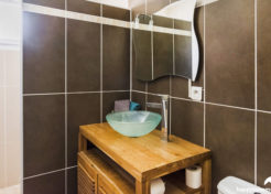 Vente studio à Giens Hyères - Studio idéal investissement - Agence Immobilière Giens Happyssimmo - Estimation immobilière Hyères - Agence Immobilière Hyères Happyssimmo
