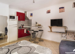 Vente studio à Giens Hyères - Studio idéal investissement - Agence Immobilière Giens Happyssimmo - Estimation immobilière Hyères - Agence Immobilière Hyères Happyssimmo