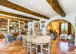 Vente villa plain pied avec jardin à Régusse 83630 - Agence Immobilière Régusse 83630 Happyssimmo - Estimation Immobilière - Villa Maison à Vendre avec jardin dans le Var - Villa for sale in Provence
