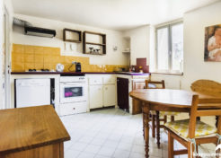 Vente maison avec terrasse à Régusse - Agence Immobilière Régusse Happyssimmo - Villa for sale in Provence - Maison à vendre dans le Var
