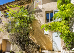 Vente maison avec terrasse à Régusse - Agence Immobilière Régusse Happyssimmo - Villa for sale in Provence - Maison à vendre dans le Var