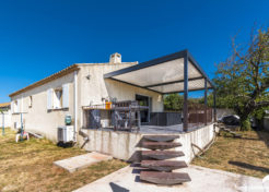 Vente villa avec jardin et garage Le Val 83143 - Agence Immobilière Le Val 83143 Happyssimmo - Estimation Immobilière Le Val 83143 Happyssimmo - Villa for sale in Provence - Villa à Vendre dans le Var - Maison à Vendre dans le Var