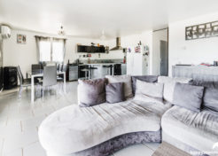 Vente villa avec jardin et garage Le Val 83143 - Agence Immobilière Le Val 83143 Happyssimmo - Estimation Immobilière Le Val 83143 Happyssimmo - Villa for sale in Provence - Villa à Vendre dans le Var - Maison à Vendre dans le Var