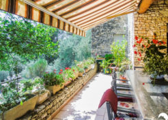Vente maison bastide mas à Vitrolles en lubéron - Vaucluse - Agence Immobilière Vitrolles en Lubéron Happyssimmo - Villa for sale in Provence - Maison d'hote