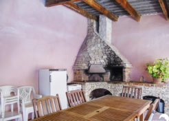 Vente maison bastide mas à Vitrolles en lubéron - Vaucluse - Agence Immobilière Vitrolles en Lubéron Happyssimmo - Villa for sale in Provence - Maison d'hote