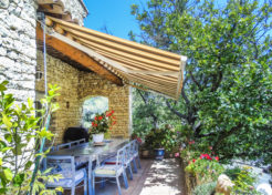 Vente maison bastide mas à Vitrolles en lubéron - Vaucluse - Agence Immobilière Vitrolles en Lubéron Happyssimmo - Villa for sale in Provence - Maison d'hote