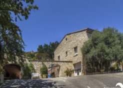 Vente maison bastide mas à Vitrolles en lubéron - Vaucluse - Agence Immobilière Vitrolles en Lubéron Happyssimmo - Villa for sale in Provence - Maison d'hote