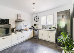 Achat Vente Villa Maison avec jardin à Valensole - Happyssimmo Alpes de Haute Provence - Agence Immobilière Valensole 04210 Alples de haute provence - Happyssimmo Verdon - Agence Immobilière Verdon France -