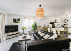 Achat Vente Villa Maison avec jardin à Valensole - Happyssimmo Alpes de Haute Provence - Agence Immobilière Valensole 04210 Alples de haute provence - Happyssimmo Verdon - Agence Immobilière Verdon France -
