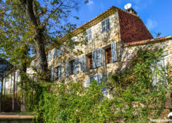 Vente Achat Bastide Mas Provencal à Evenos dans le Var - Agence Immobilière Luxe Var Happyssimmo - Luxury Villa for sale in Provence History