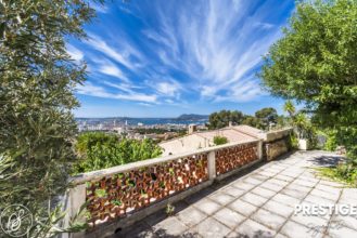 Agence Immobilière Prestige Signature - Luxe Immobilier - Luxury Real Estate - Villa vu mer Rade de toulon Faron - 83000 Toulon 6